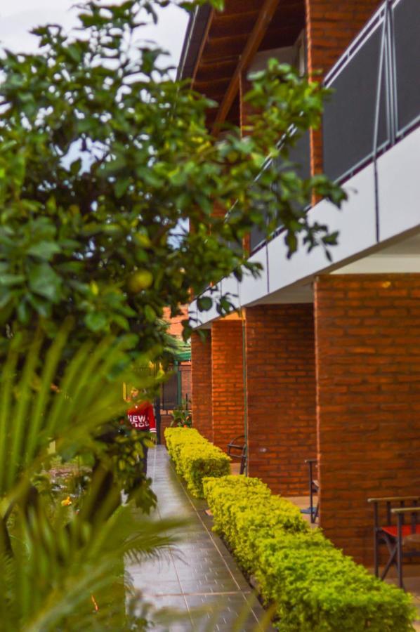 Managua Apart Hotel Puerto Iguazú Esterno foto
